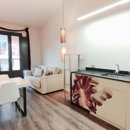 Montserrat Apartments By Gaiarooms Barcelona Exteriör bild