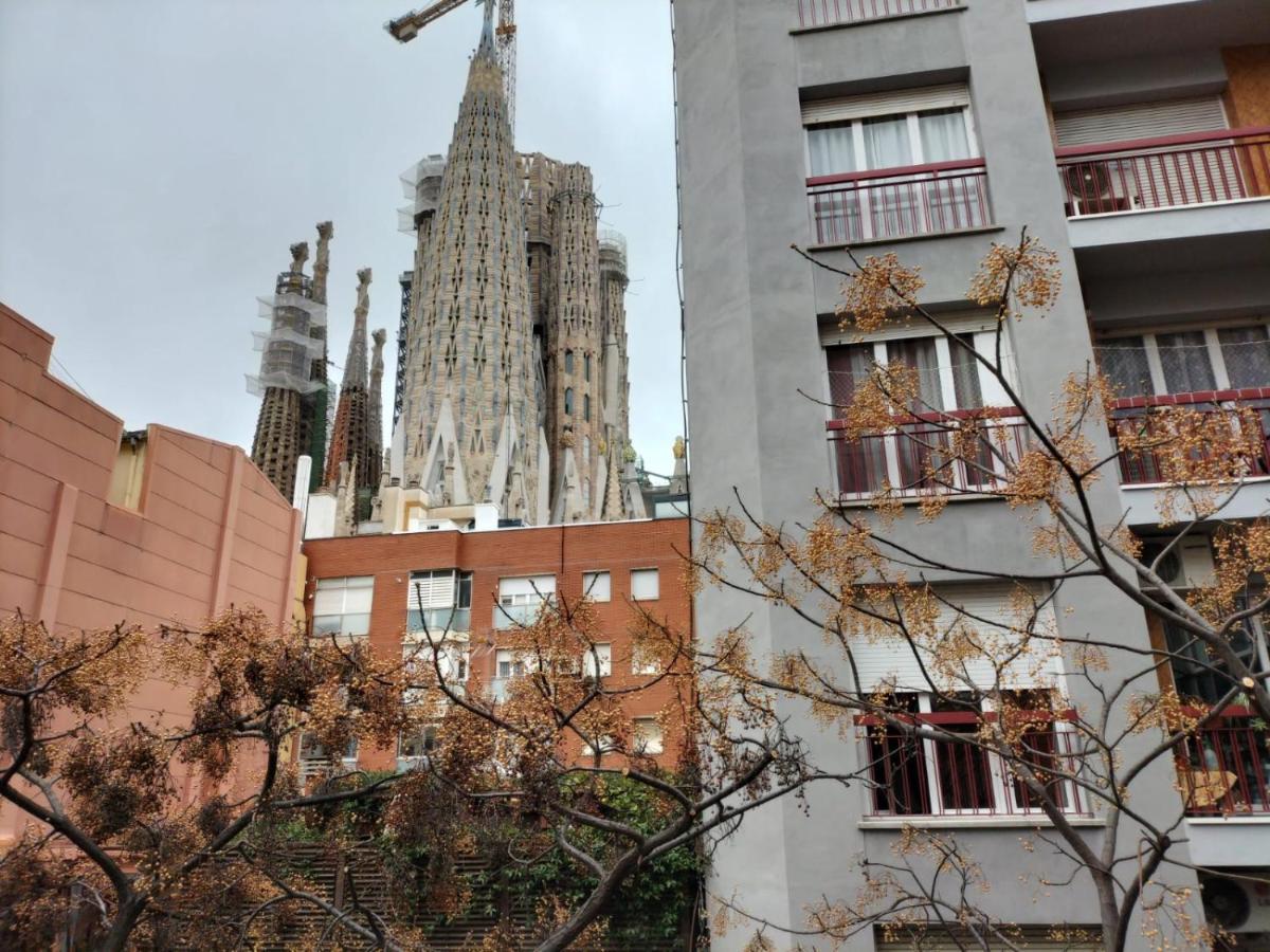 Montserrat Apartments By Gaiarooms Barcelona Exteriör bild